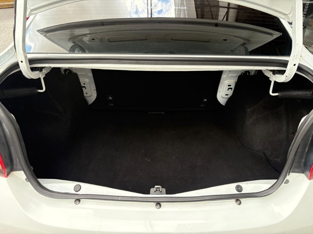Renault Logan Life — foto 12